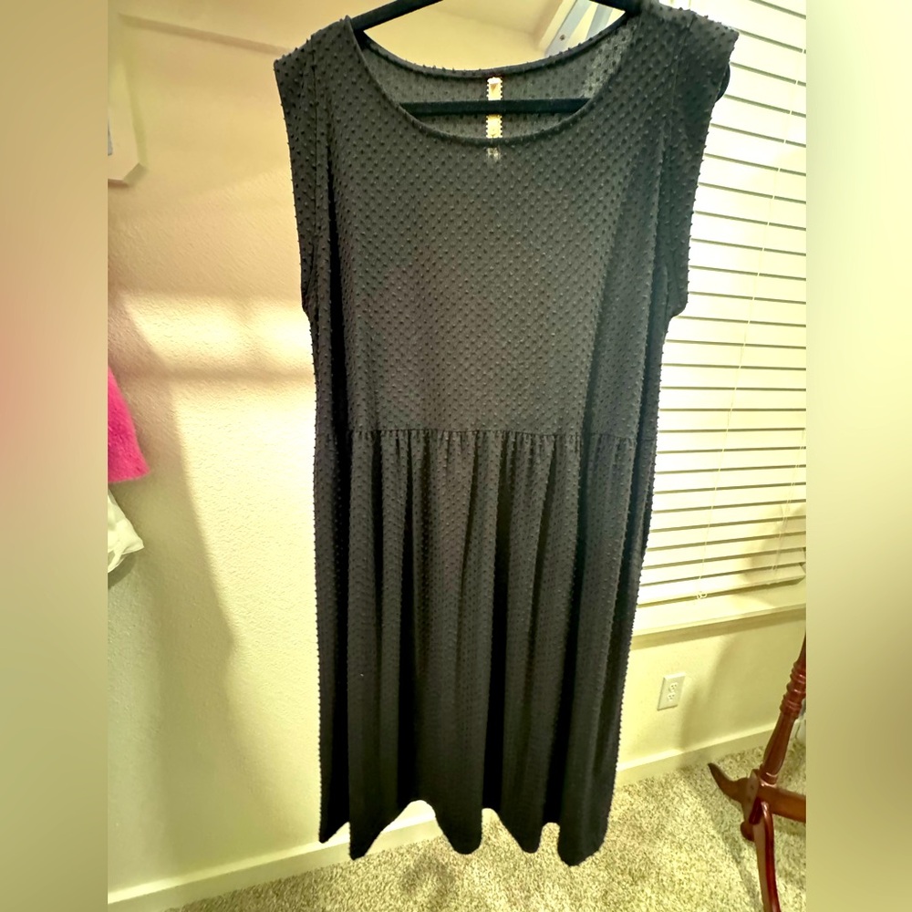 Uncle Frank Swiss dot midi dress with pockets size large